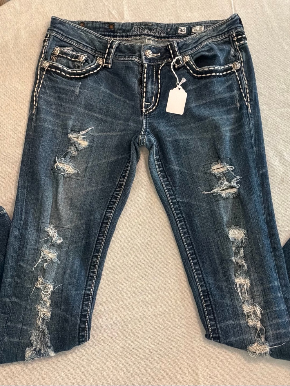 Miss Me distressed jeans with white contrast, stitching size 30 straight leg - Picture 3 of 8